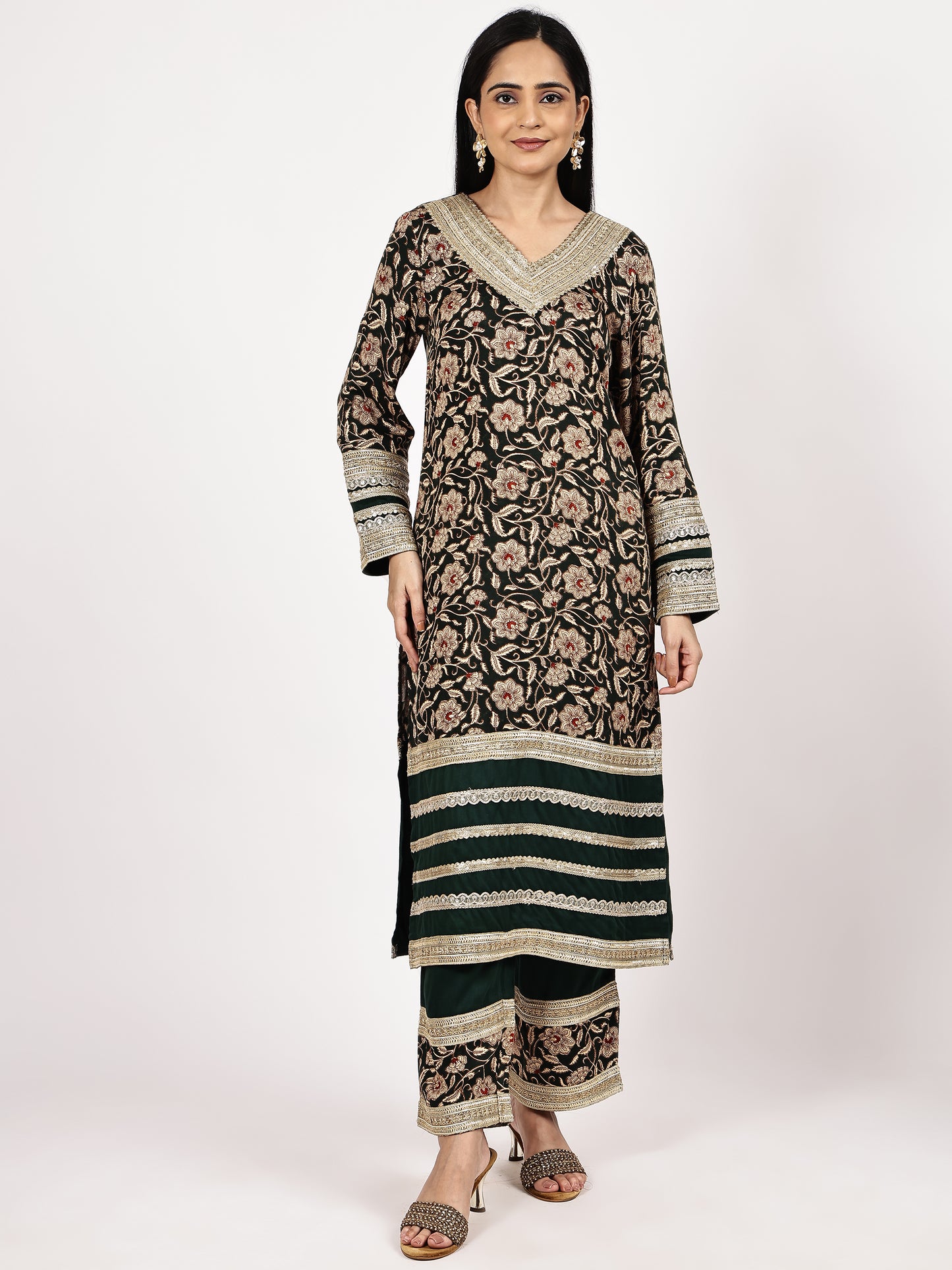 Floral Embroidered Kurta Set with Green Dupatta