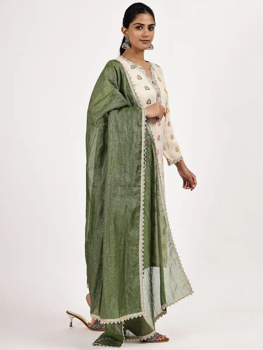 Off-White Kurta & Green Pants Set with Dupatta