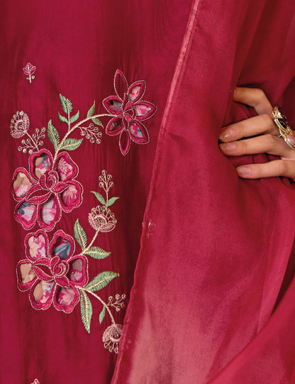 Red straight embroidered Kurta along with Pants and printed organza Dupatta