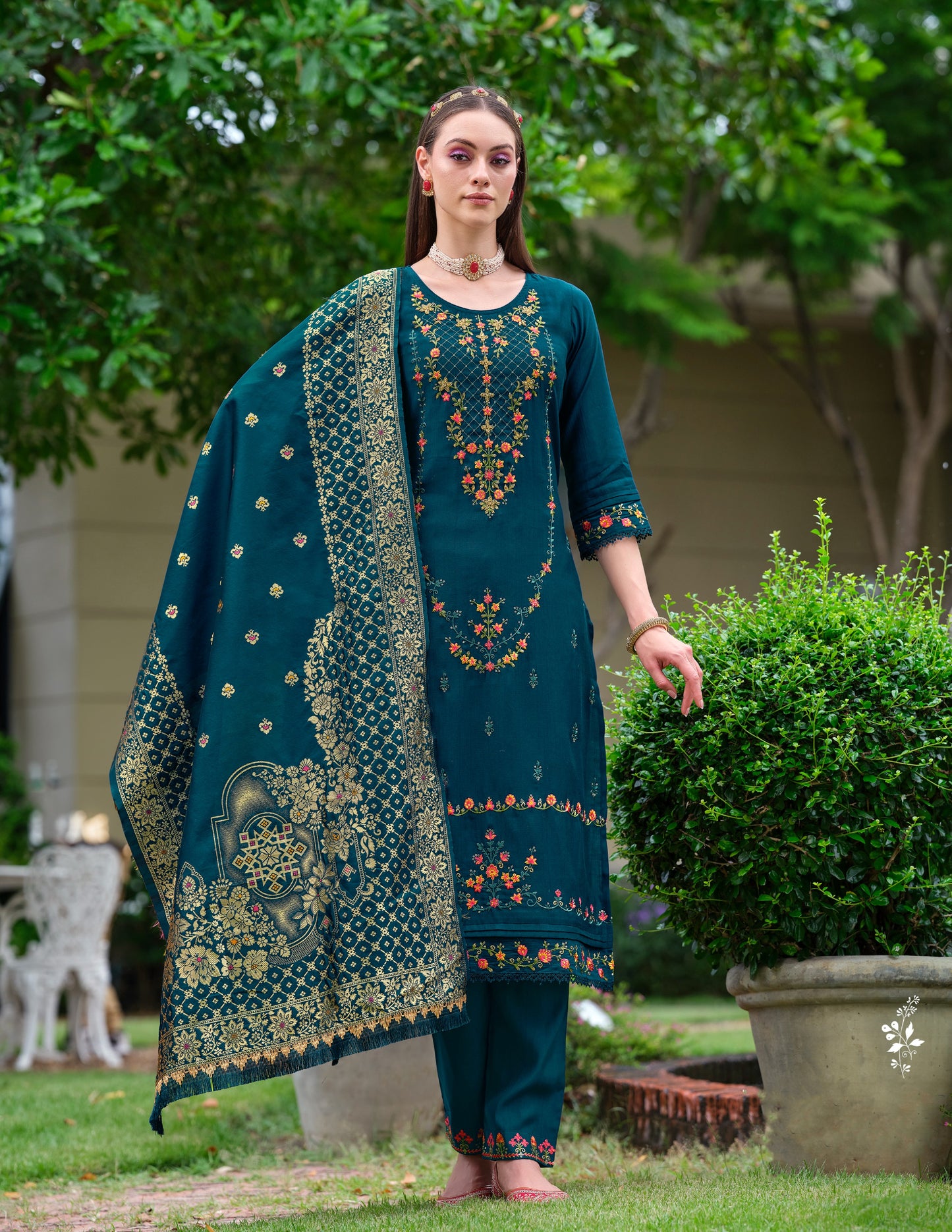 Dark Green straight embroidered Kurta along with Pants and Jacquard dupatta