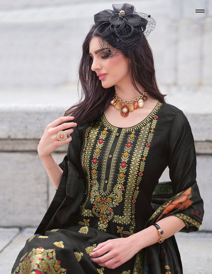 Black straight embroidered Kurta along with Pants and Silk dupatta