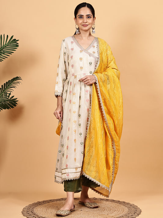 Cream Anarkali-style kurta set with Contrast Mustard Dupatta