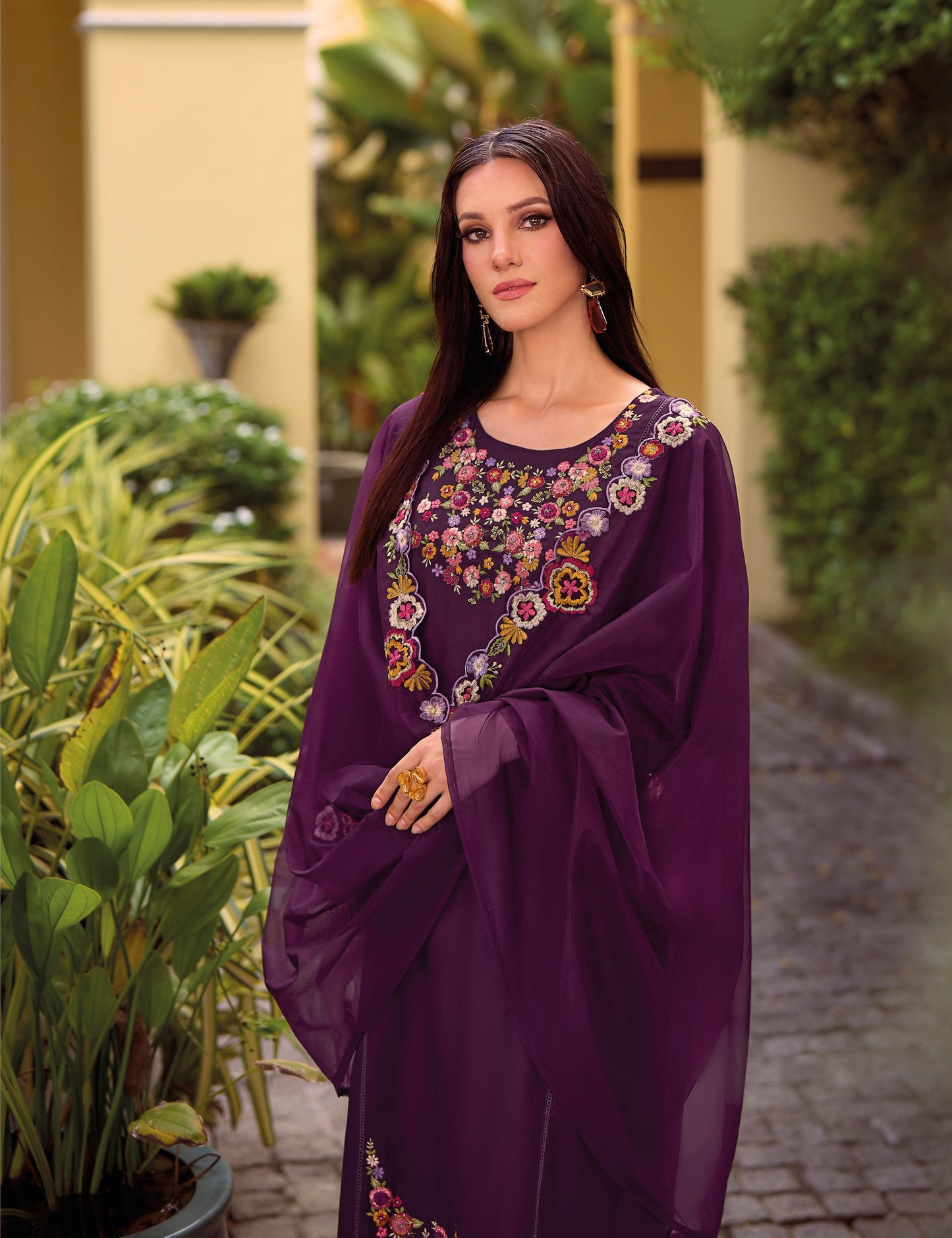 Purple straight embroidered Kurta along with Pants and embroidered organza Dupatta