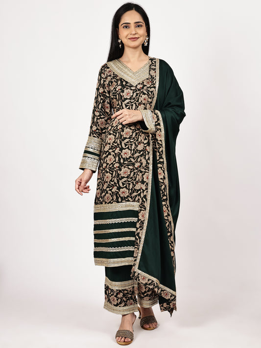 Floral Embroidered Kurta Set with Green Dupatta
