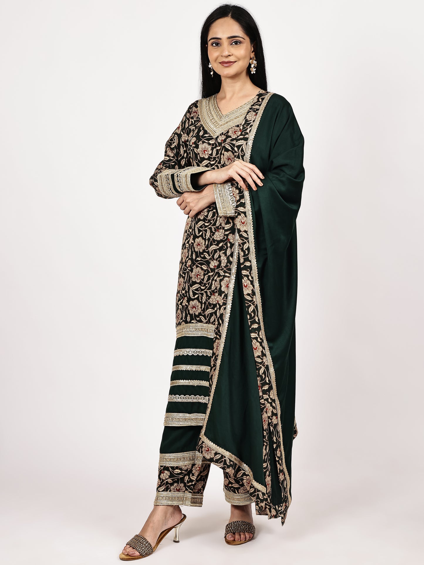 Floral Embroidered Kurta Set with Green Dupatta
