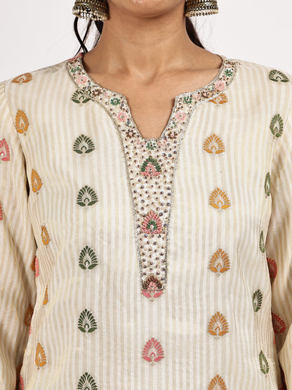 Beige  Printed Kurta Set with Green Dupatta