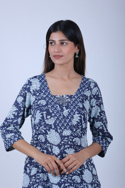 Royal blue printed Straight Kurta along with Pants & orgenza dupatta