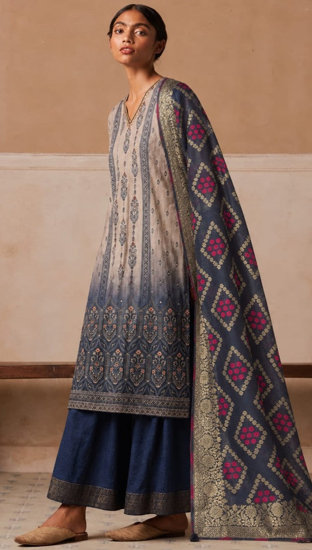 house-of-paral-designer-grey-suit-set-with-printed-jacquard-dupatta