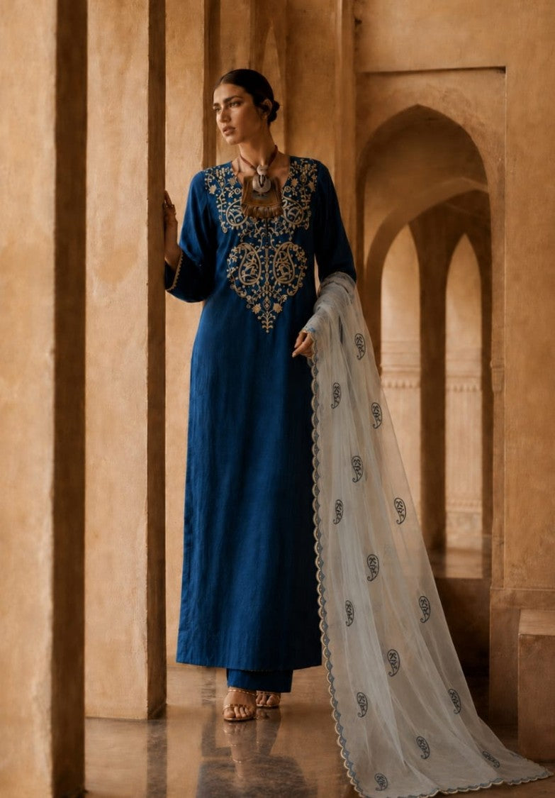 house-of-paral-navy-blue-embroidered-blend-suit-set-with-grey-dupatta