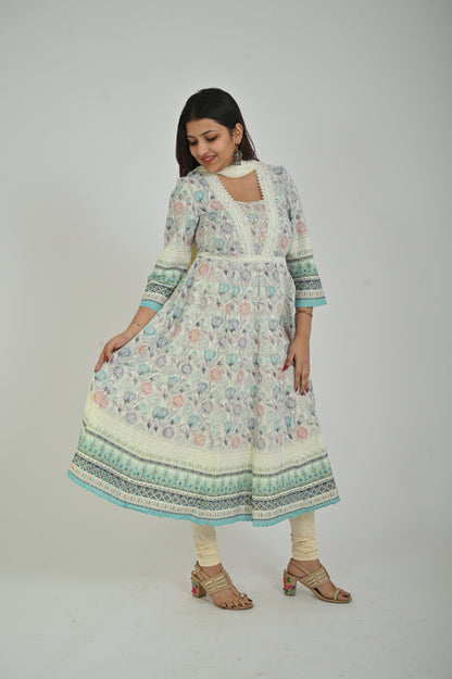 Off White with Green Printed Kurta with Straight Pant and Dupatta