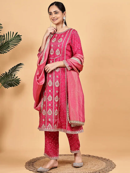 Fuchsia Pink Embroidered Bandhani Kurta Set with Modern Detailing