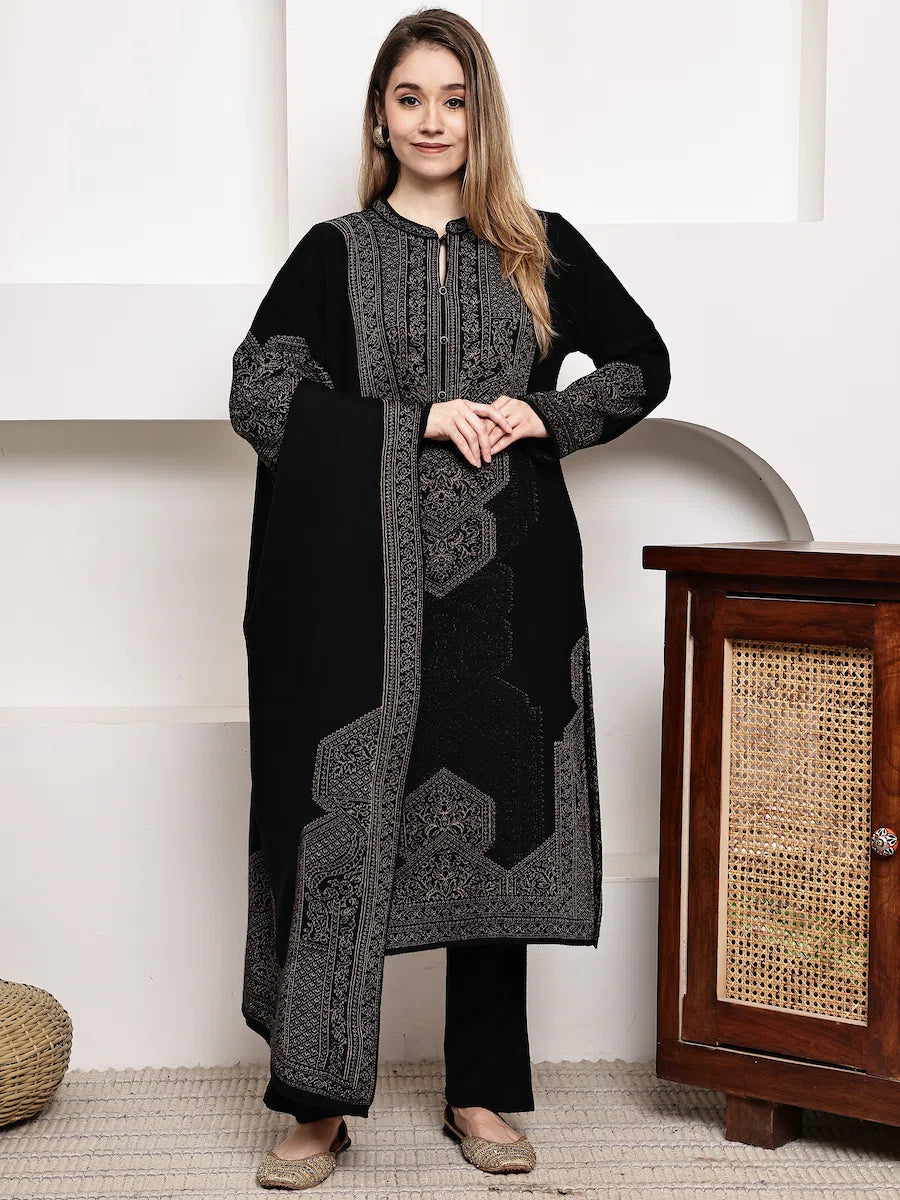 classic-black-jacquard-kurta-set-with-dupatta