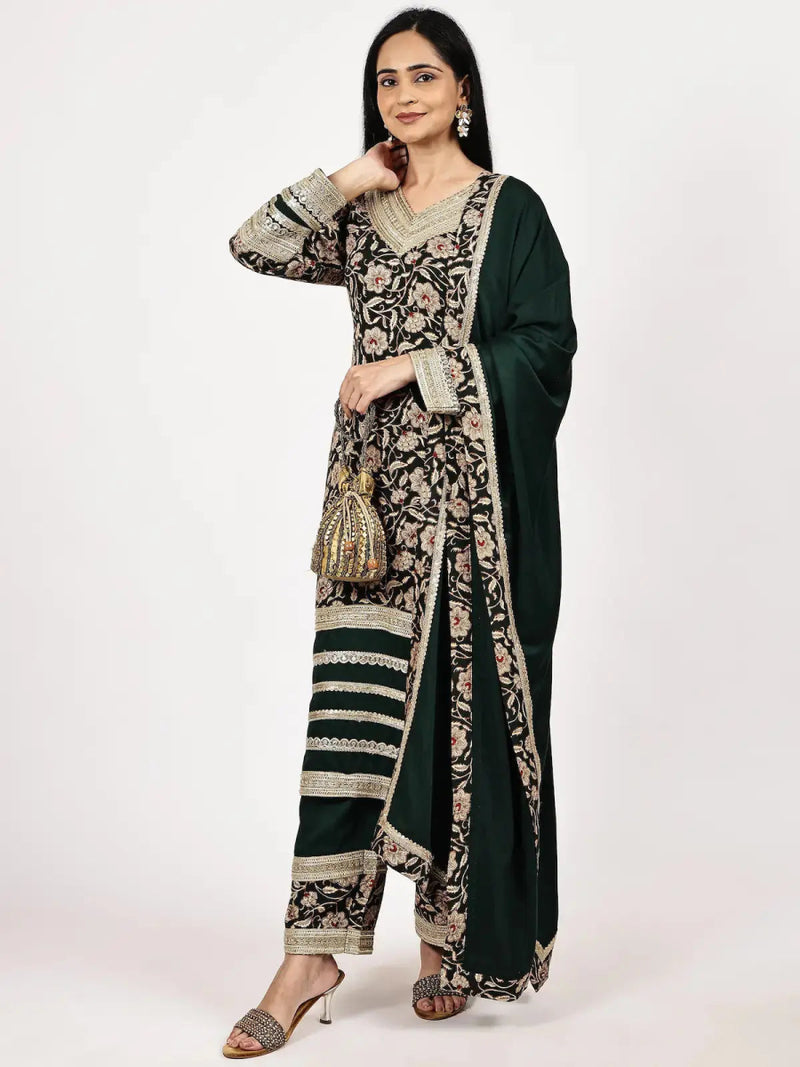 Deep Green Printed Kurta Set with Embellished Borders