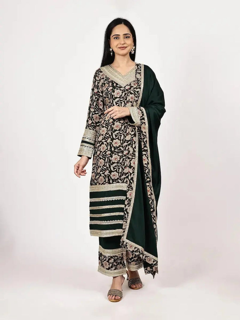 Deep Green Printed Kurta Set with Embellished Borders