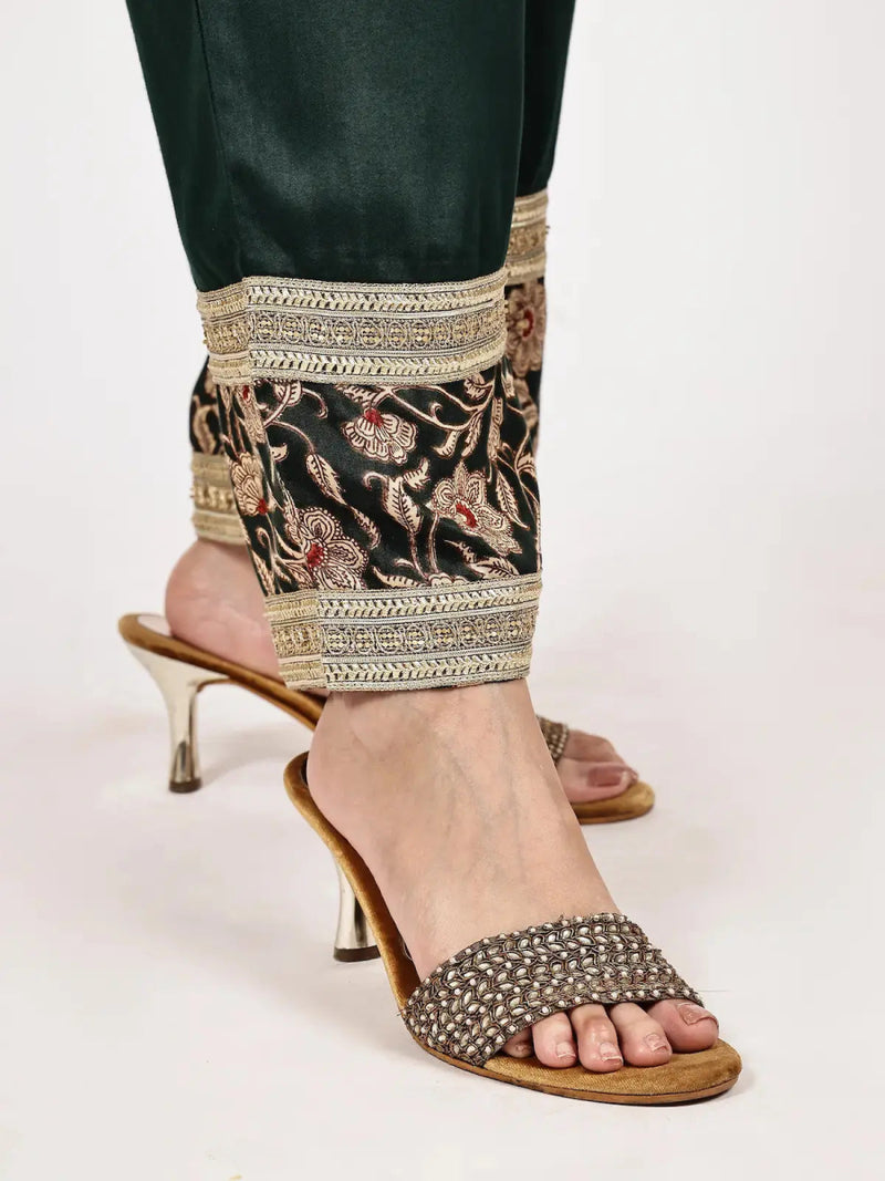 Deep Green Printed Kurta Set with Embellished Borders