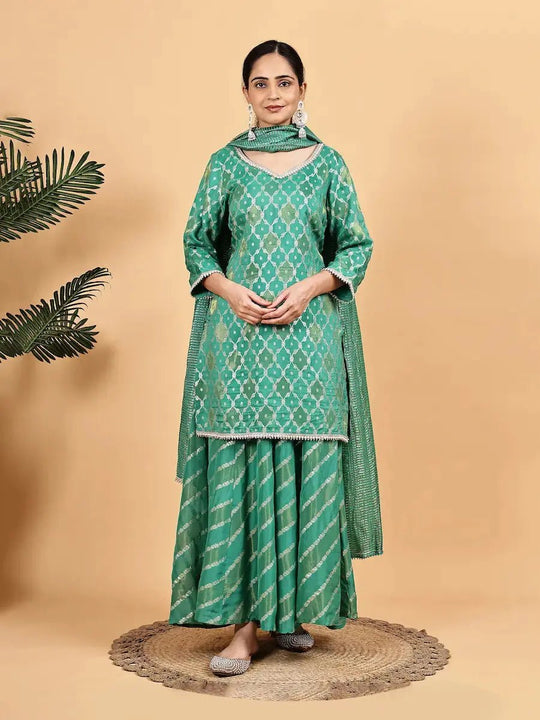 Dark Green Silk Jacquard Kurta Set for Women with V-Neckline & Geometric Pattern
