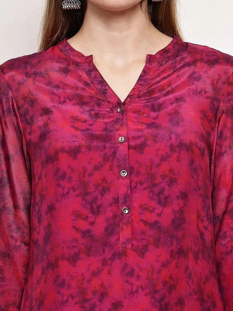 Magenta Printed Straight Kurta with V-Neck