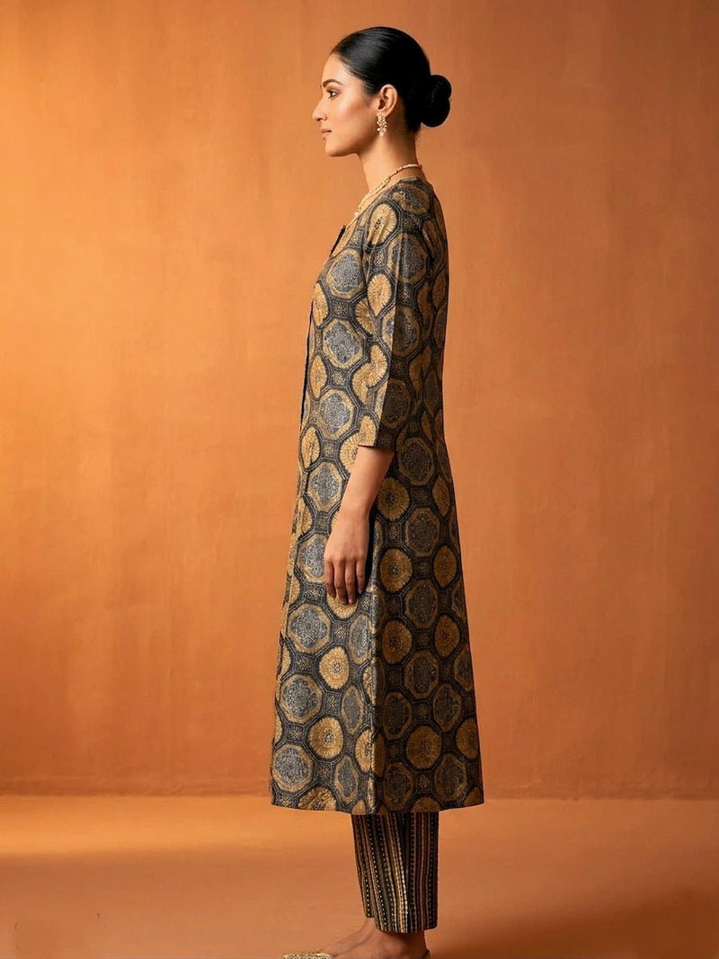 Women’s Floral Printed  A-Line Kurta with Trousers