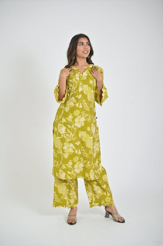 Women's Light Green Kurta with Pants product_color 2 Pcs Set