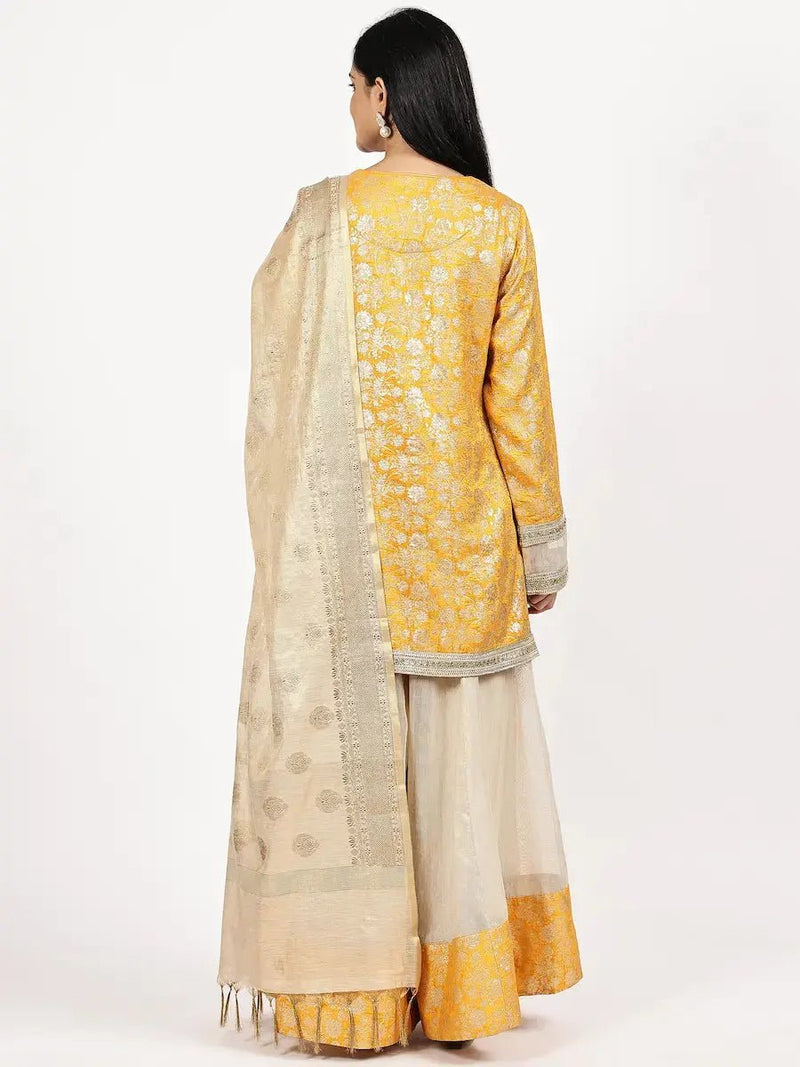 Yellow Silk Jacquard Kurta Set Dupatta Elegant Festive Party Wear